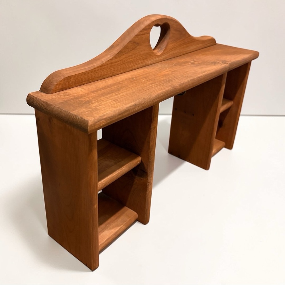 Vtg 1980 Heart Cutout Solid Wood Wall Display Shelf Organizer W/ Hooks & Cubbies - Picture 5 of 16